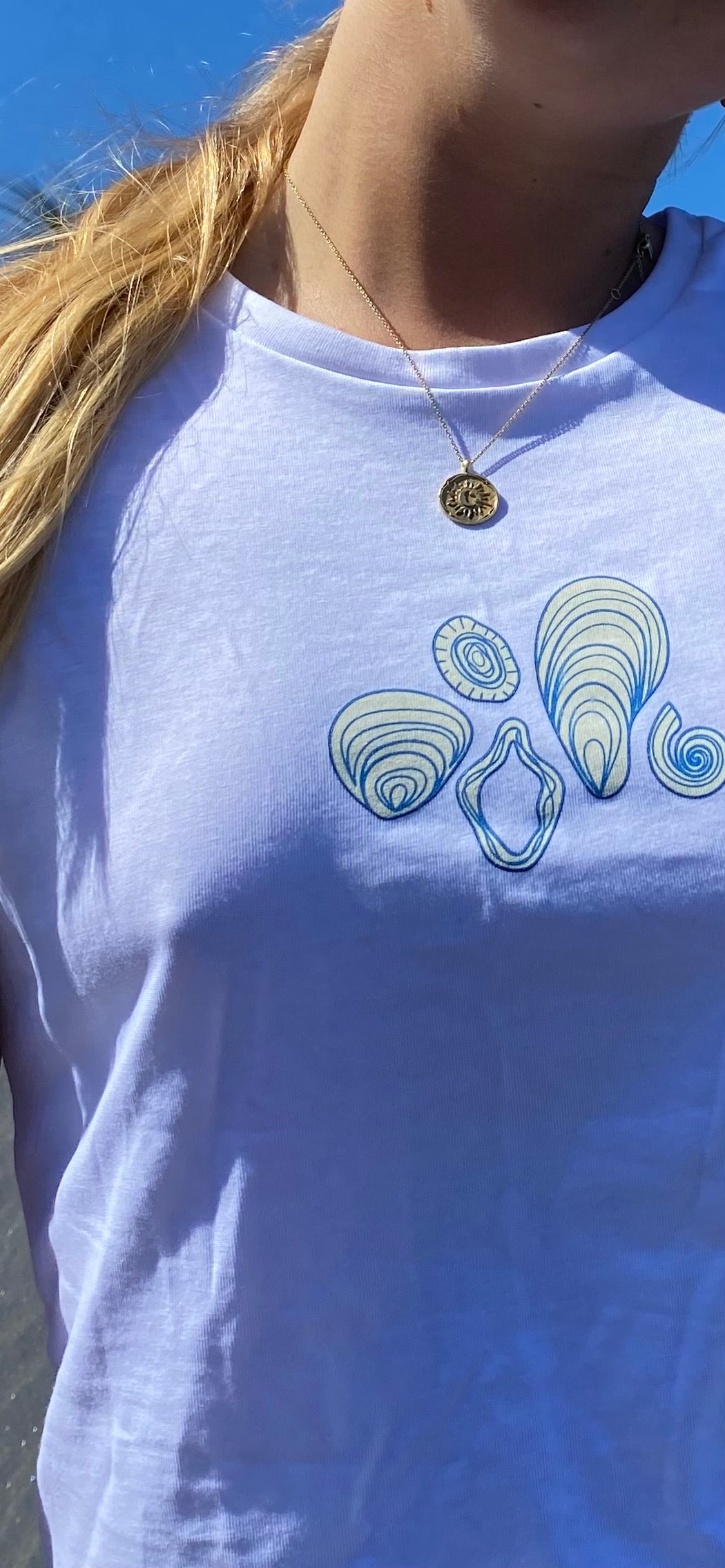 SHE SELLS SEA SHELLS MINI TEE
